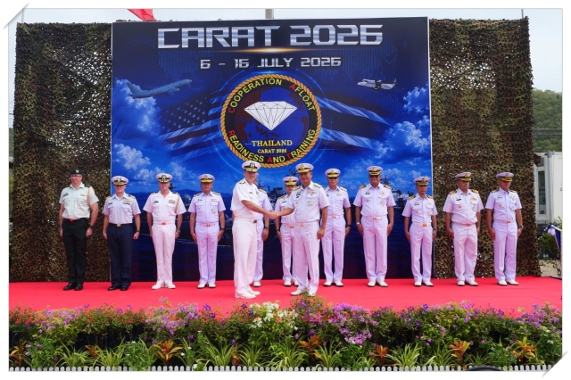 การฝึกผสม “CARAT 2026” ไทย – สหรัฐฯ กับความมั่นคงทางทะเล  กองทัพเรือ โดยกองเรือยุทธการ กำหนดจัดการฝึกผสม CARAT 2026 ระหว่างวันที่ 6 - 16 กรกฎาคม 2569  ในพื้นที่อำเภอสัตหีบ จังหวัดชลบุรี และจังหวัดระยอง และพื้นที่ทางทะเลอ่าวไทยตอนบน  การฝึกผสม CARAT เป็นการฝึกผสมทวิภาคี ระหว่างกองทัพเรือไทยกับกองทัพเรือสหรัฐอเมริกา นับเป็น  การฝึกผสมที่ใหญ่ที่สุดระหว่างกองทัพเรือทั้งสองประเทศ ซึ่งได้ดำเนินการฝึกตั้งแต่ปี พ.ศ.2538 จนถึงปัจจุบัน  กองทัพเรือได้มอบหมายให้กองเรือฟริเกตที่ 2 กองเรือยุทธการ เป็นหน่วยรับผิดชอบการฝึก โดยมี  พลเรือตรี อนุรักษ์ พรหมงาม ผู้บัญชาการกองเรือฟริเกตที่ 2 กองเรือยุทธการ เป็นผู้อำนวยการกองอำนวยการฝึกผสม CARAT 2026